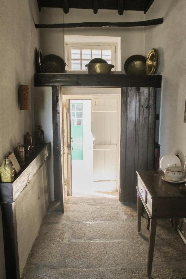 Nave De Pedra Villa มอนซานโต ภายนอก รูปภาพ